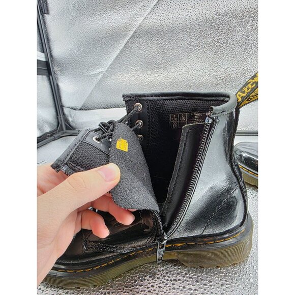 Dr. Martens 1460 J Black Patent Leather Boots Size 2 US Youth - Picture 7 of 9